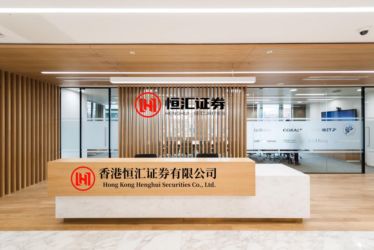 德宏信投 特斯拉将Cybertruck双电机全轮驱动版售价提高至69990美元
